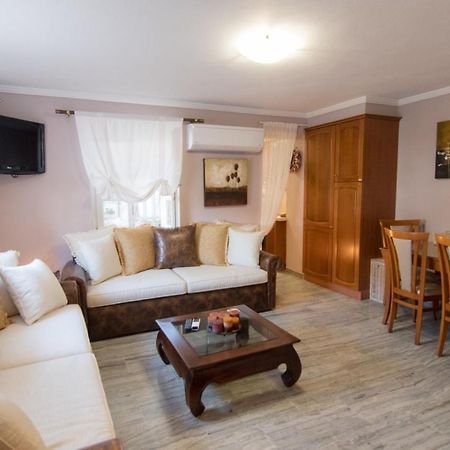 Hydrangea Appartement Buitenkant foto